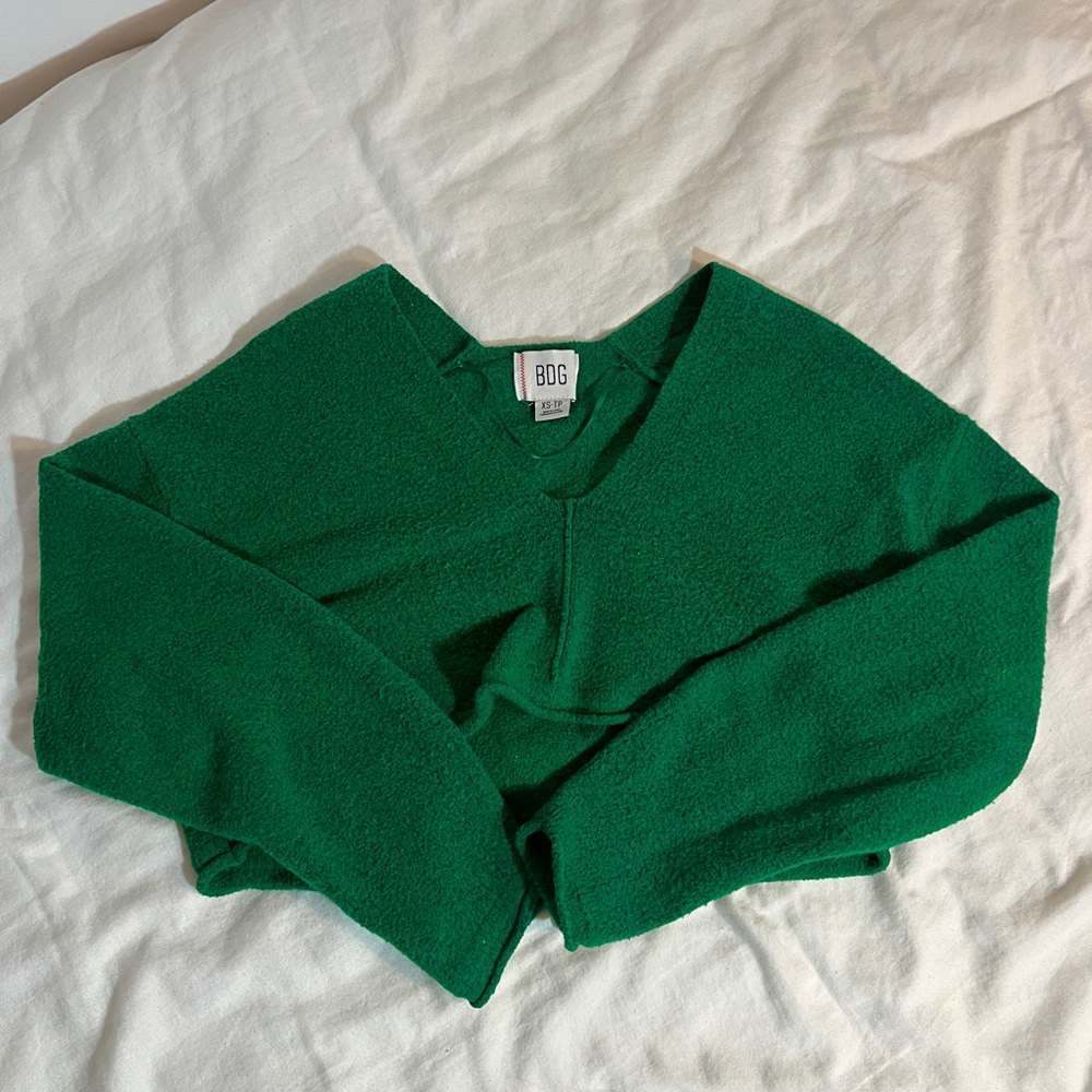 BDG V-Neck Green Sweater